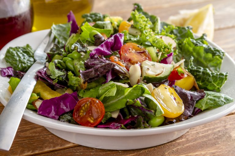 Prevent lung cancer with salad